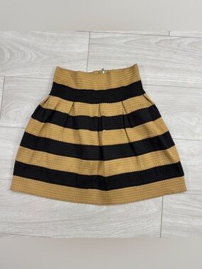 Neslay Designer Black Tan Striped Textured Skater Skirt Size Small